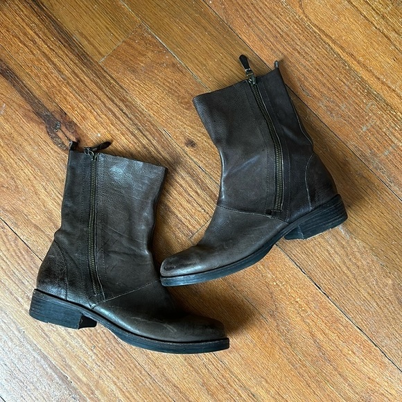 Eileen Fisher Chocolate Brown Leather Midi Boot Size 8 - Picture 1 of 12